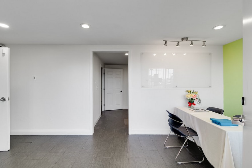 More Photos Of 1966 Broadway St, Vallejo Storefront For Sale