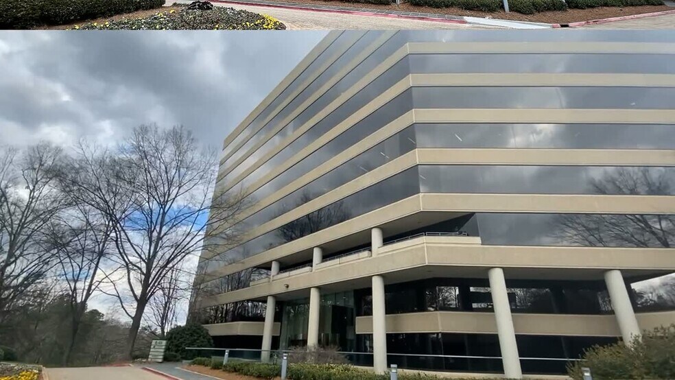 More Photos Of 400 Northridge Rd, Atlanta Office For Lease