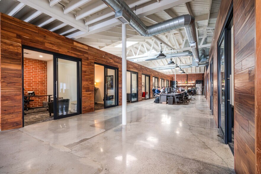More Photos Of 11162 La Grange Ave, West Los Angeles Office For Sale