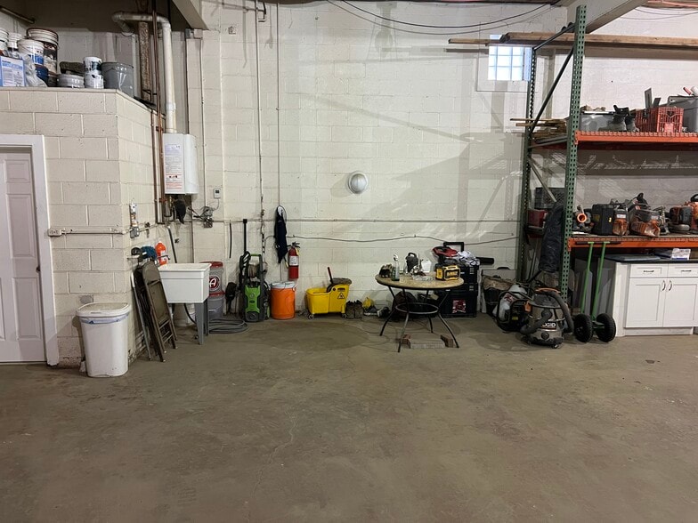More Photos Of 1211 E 286th St, Euclid Manufacturing For Sale