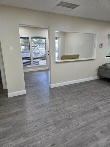 More Photos Of 2909 Coffee Rd, Modesto Medical For Lease