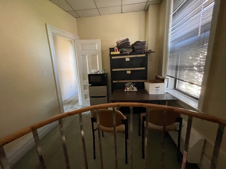 More Photos Of 1454 Saint Nicholas Ave, New York Office For Lease
