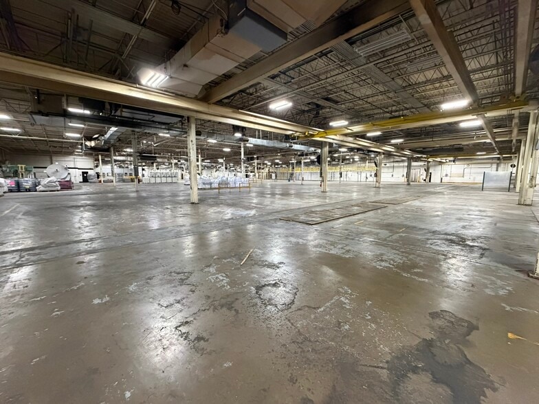 More Photos Of 5300 Jefferson Pky, Pine Bluff Warehouse For Lease