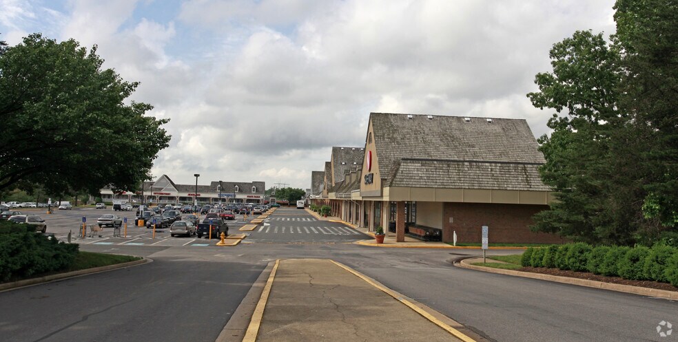 More Photos Of 2201-2253 Old Bridge Rd, Woodbridge Unknown For Lease