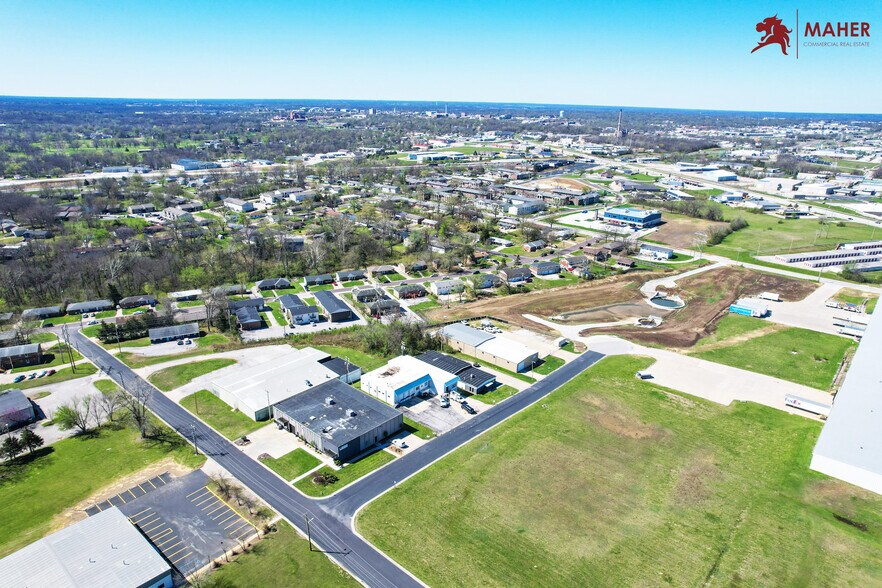 More Photos Of 2610 Calvert Dr, Columbia Industrial For Sale