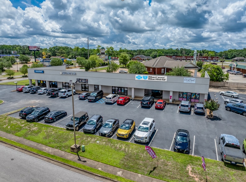 More Photos Of 3 W Pointe Ct, Enterprise General Retail For Sale