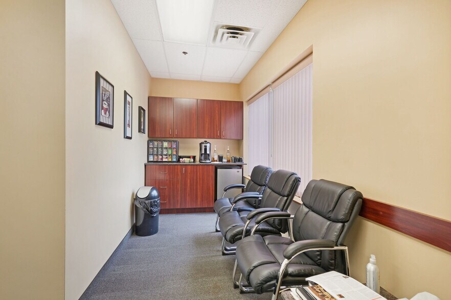 More Photos Of 1560 Beam Ave, Maplewood Medical For Sale