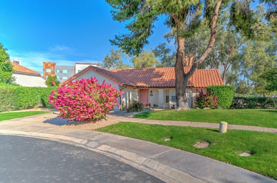 More Photos Of 111 S Hearthstone Way, Chandler Rehabilitation Center For Sale