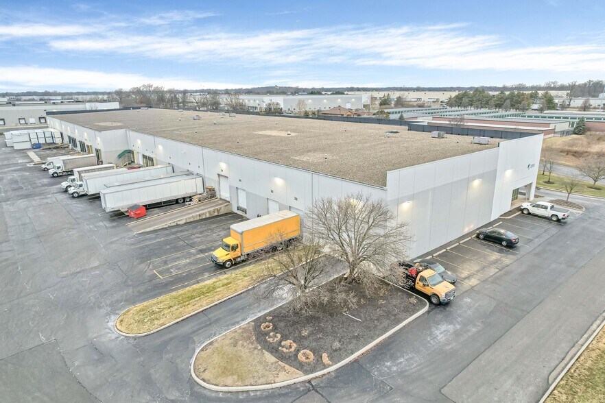 More Photos Of 3605-3705 Urbancrest Industrial Dr, Grove City Unknown For Lease