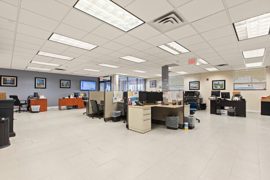 More Photos Of 111 Galway Pl, Teaneck Medical For Sale