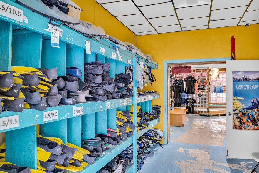 More Photos Of 27340 Overseas Hwy, Ramrod Key Hotel For Sale