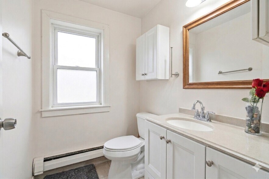 More Photos Of 16708 Frederick Rd, Mount Airy General Retail For Sale