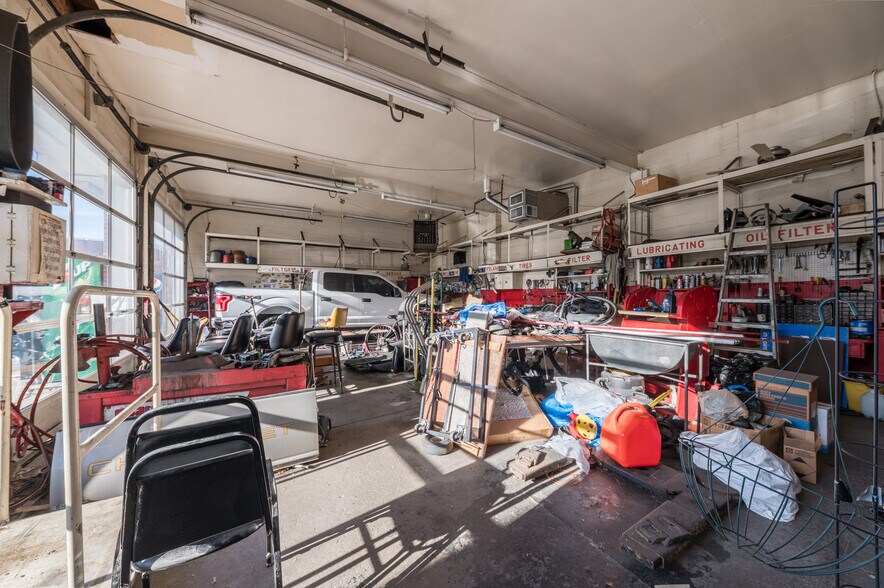 More Photos Of 414 Corbin Pl, Fairmont Land For Sale