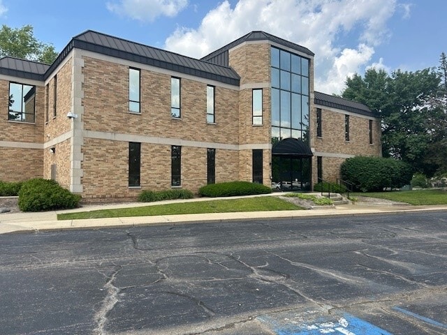 Primary Photo Of 3820 Edison Lakes Pky, Mishawaka Office For Sale