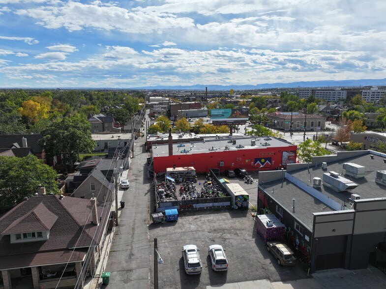 More Photos Of 154-160 S Broadway, Denver Storefront For Lease
