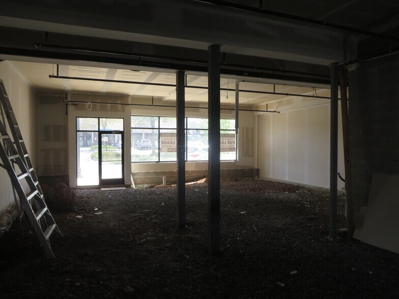 More Photos Of 745 Hamilton St, Somerset Apartments For Lease