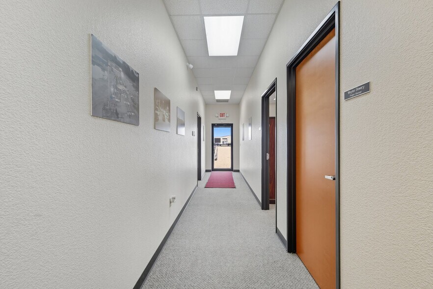 More Photos Of 16430 W US Highway 380, Ponder Warehouse For Sale