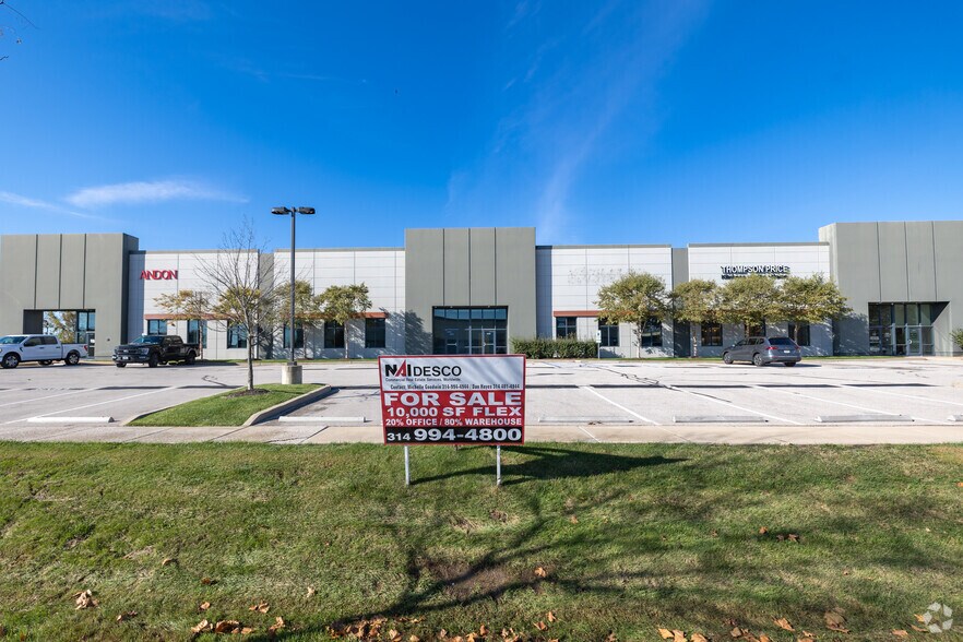 More Photos Of 673-675 Spirit Valley Central Dr, Chesterfield Warehouse For Sale