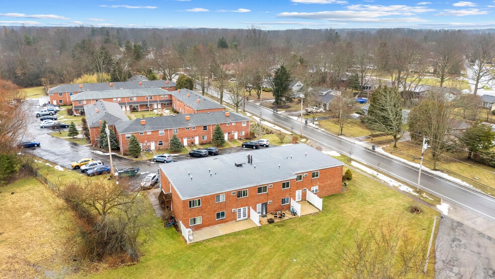 More Photos Of 540 W College St, Oberlin Apartments For Sale