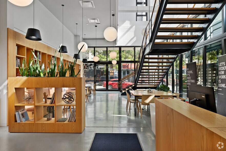 More Photos Of 218 NW 24th St, Miami Coworking Space