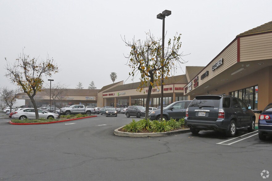 More Photos Of 2711-2799 Lone Tree Way, Antioch Unknown For Lease