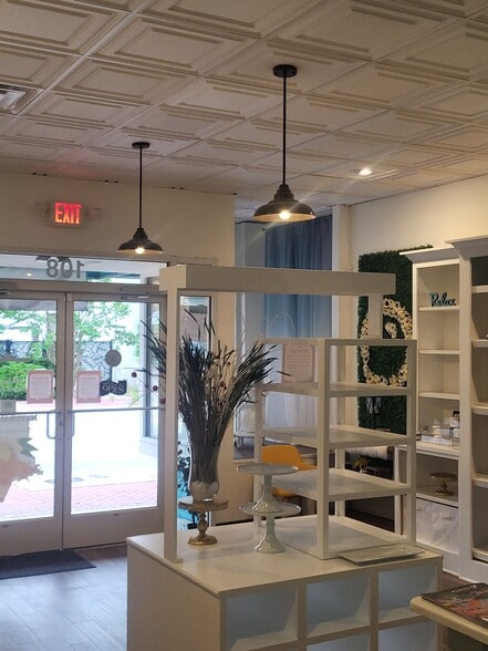 More Photos Of 108 Tarboro St W, Wilson General Retail For Sale