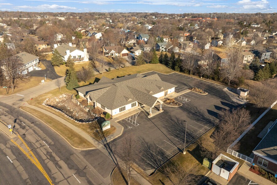 More Photos Of 7789 147th St W, Apple Valley Medical For Sale