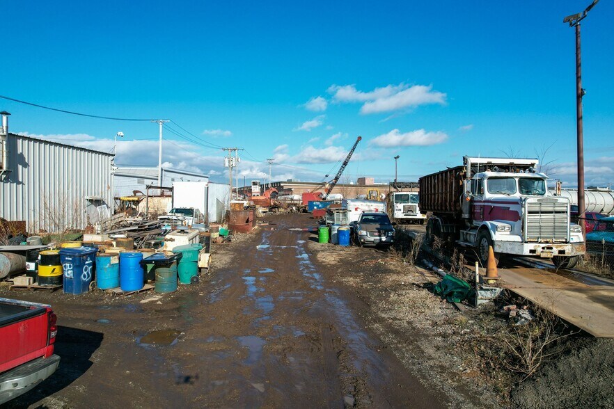 More Photos Of 85 Skillen St, Buffalo Auto Salvage Facility For Sale
