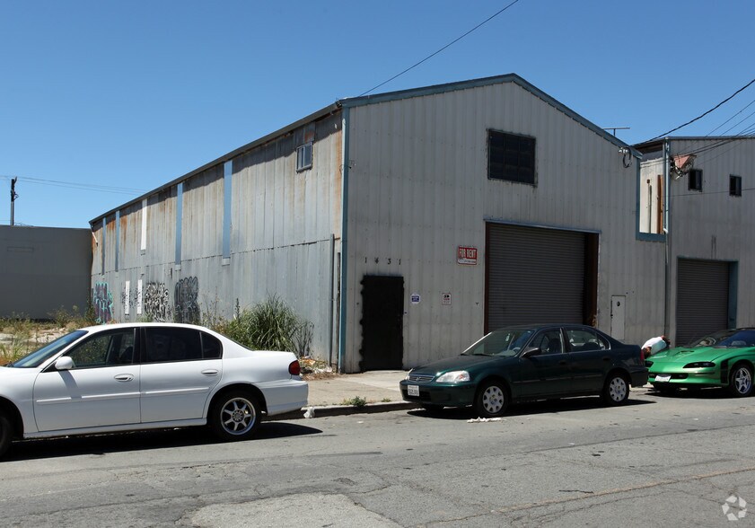 Primary Photo Of 1431 Van Dyke Ave, San Francisco Warehouse For Lease