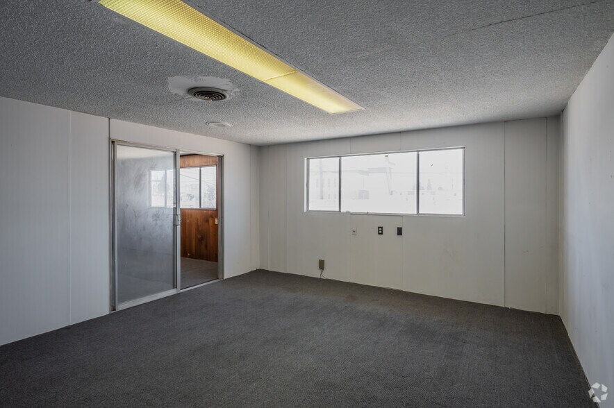 More Photos Of 8431 Monroe Ave, Stanton Industrial For Sale