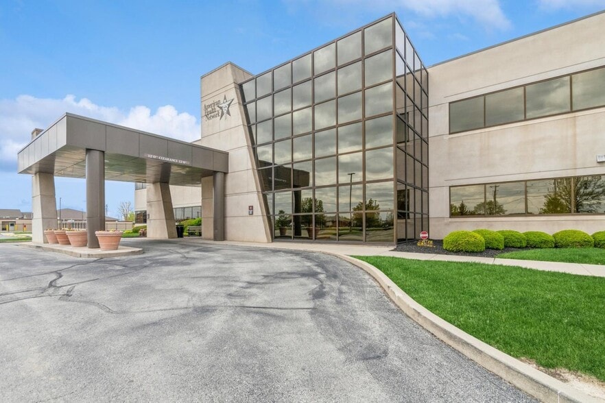 Primary Photo Of 3631 N Morrison Rd, Muncie Medical For Lease