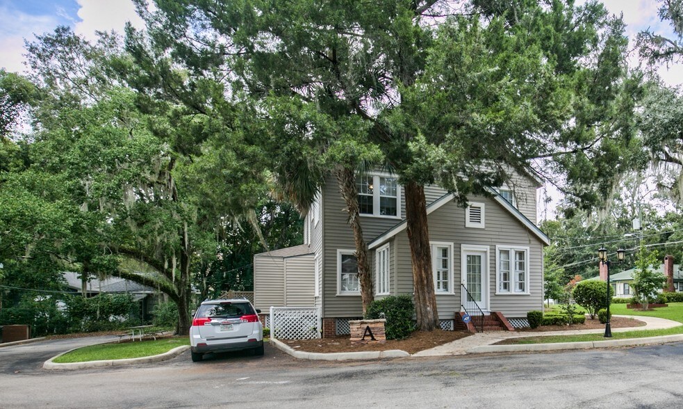 More Photos Of 863 E Park Ave, Tallahassee Office For Lease