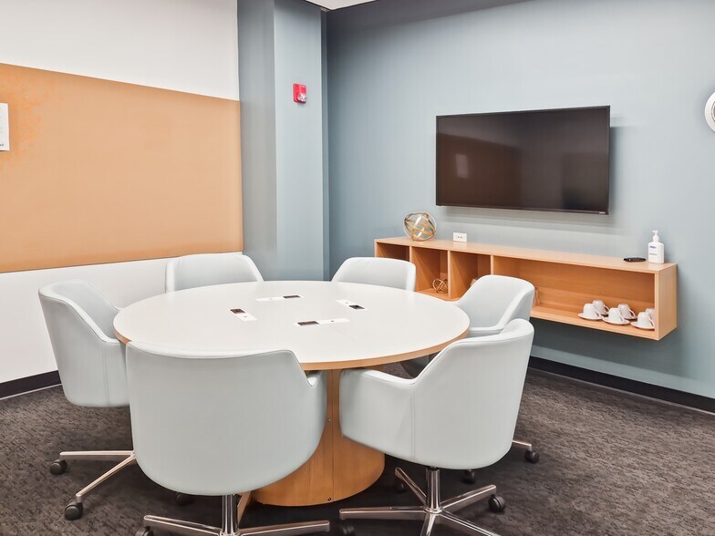 More Photos Of 9595 Six Pines Rd, The Woodlands Coworking Space