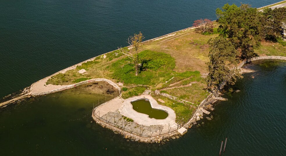 More Photos Of 1350 Greacen Point Rd, Mamaroneck Land For Sale