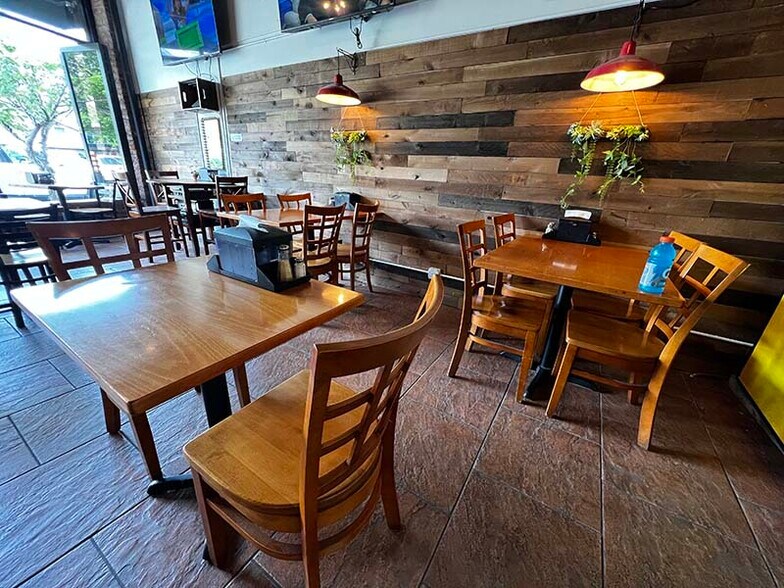 More Photos Of 500 Henderson Ave, Staten Island Restaurant For Sale
