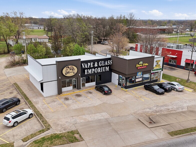 More Photos Of 1117-1123 US-412 Hwy, Siloam Springs Unknown For Lease