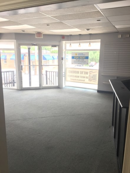 More Photos Of 28 Liberty St, Westminster Apartments For Lease