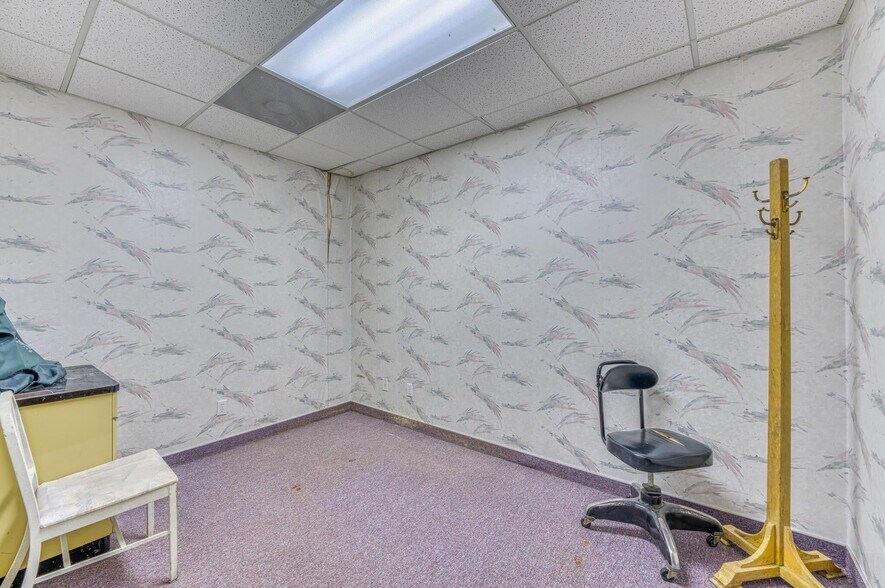 More Photos Of 100 W 4th St, Walsenburg Medical For Sale