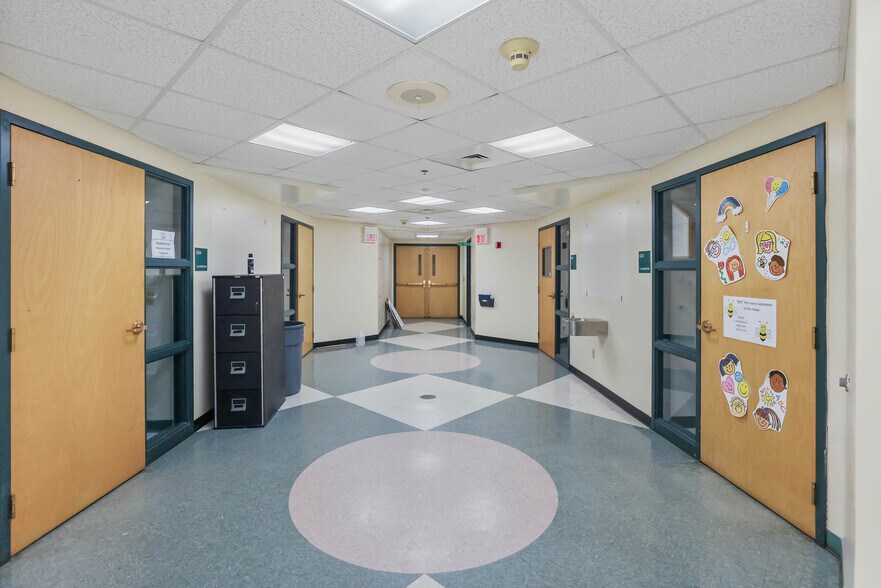 More Photos Of 651 Norwich Rd, Plainfield Schools For Sale