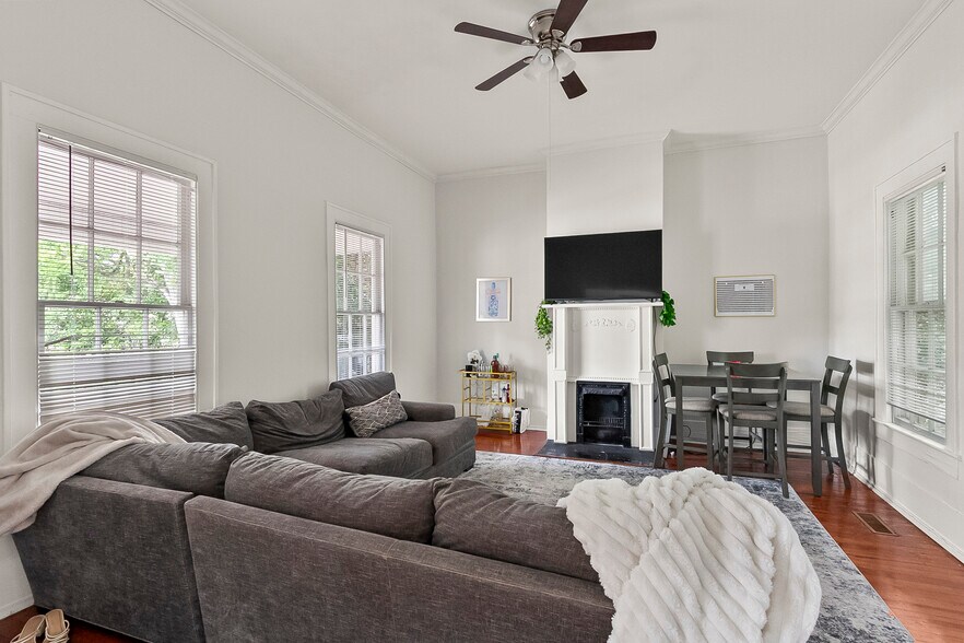 More Photos Of 1021 Queen City Ave, Tuscaloosa Multifamily For Sale