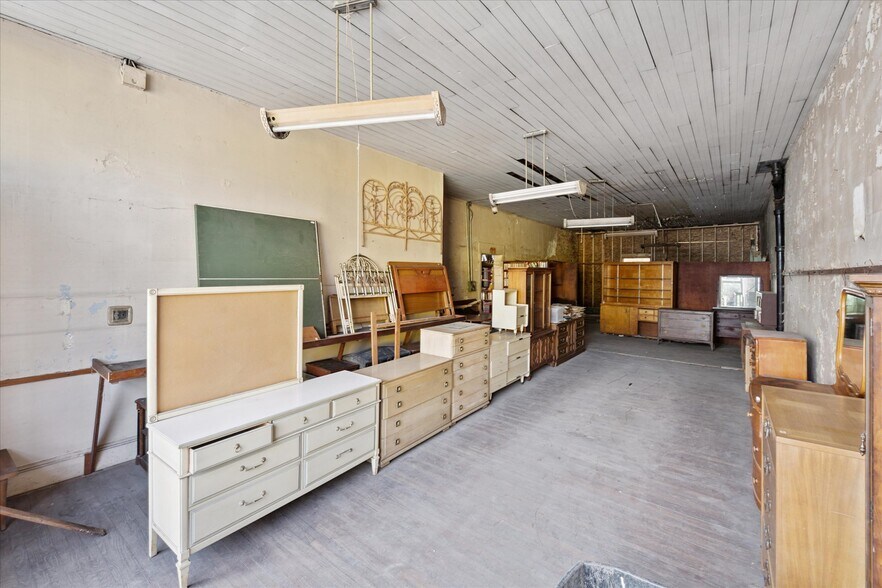 More Photos Of 5505 Lorain Ave, Cleveland Storefront Retail Residential For Sale