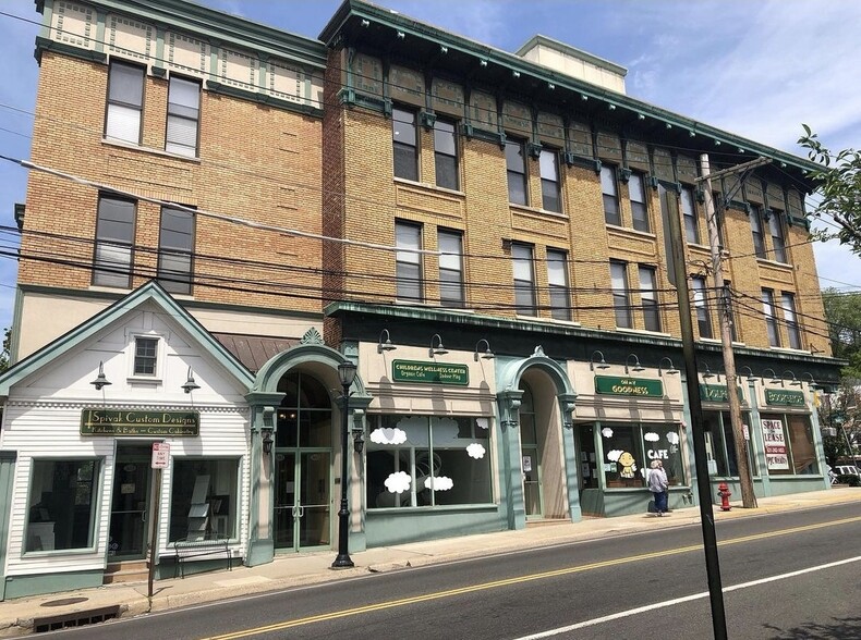 Primary Photo Of 299-305 Main St, Port Washington Storefront Retail Residential For Sale