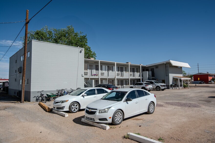 More Photos Of 1220 E Second St, Winslow Apartments For Sale