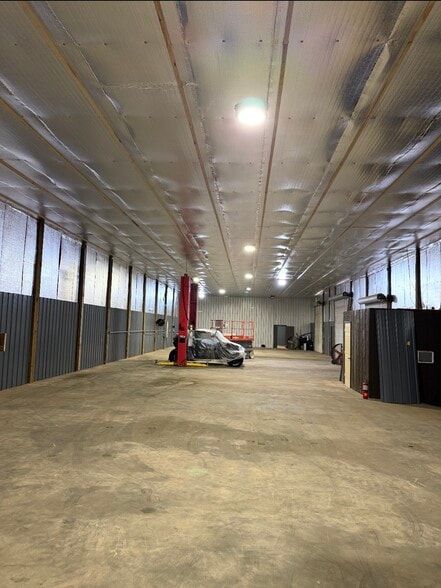 More Photos Of 25259 Rawls Rd, Loxley Flex For Lease