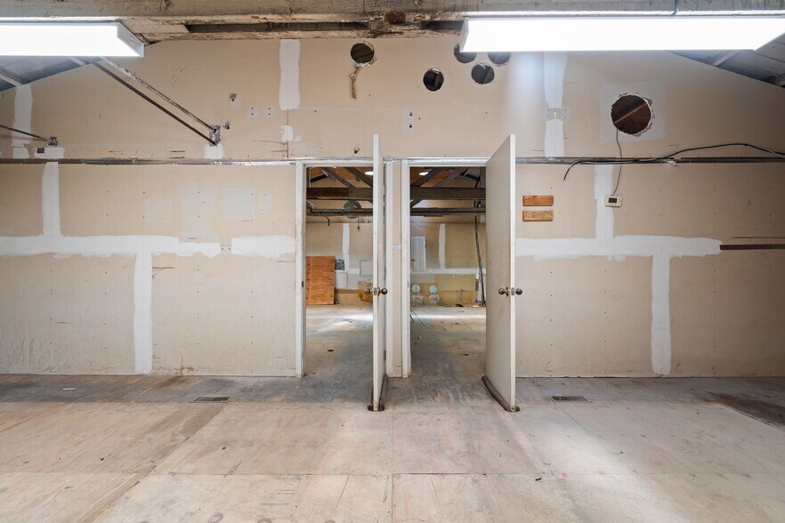 More Photos Of 865 Post St, San Francisco Storefront For Lease
