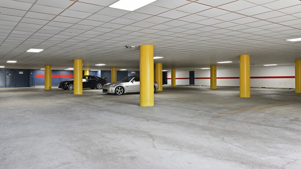 More Photos Of , Columbus Office For Sale