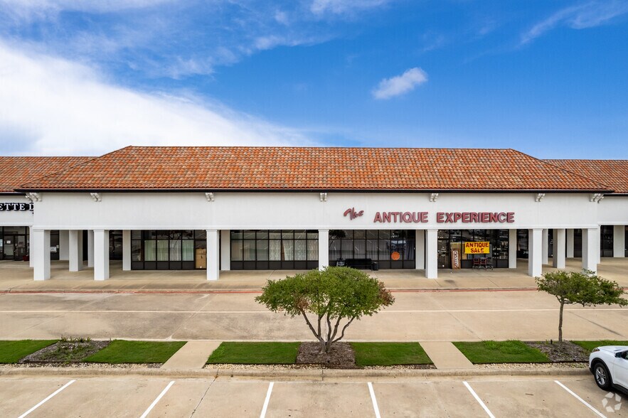 More Photos Of 5800 N Interstate 35, Denton Unknown For Lease