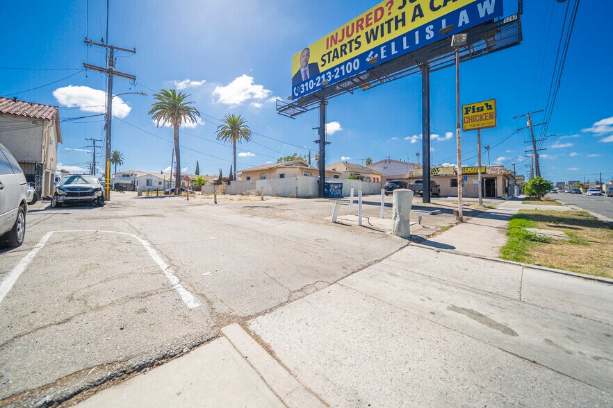 More Photos Of 1021-1026 W Century Blvd, Los Angeles Storefront Retail Residential For Sale