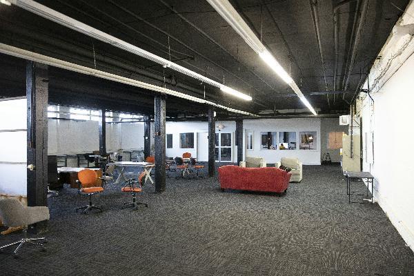More Photos Of 200 Sixth St, Fort Wayne Showroom For Sale