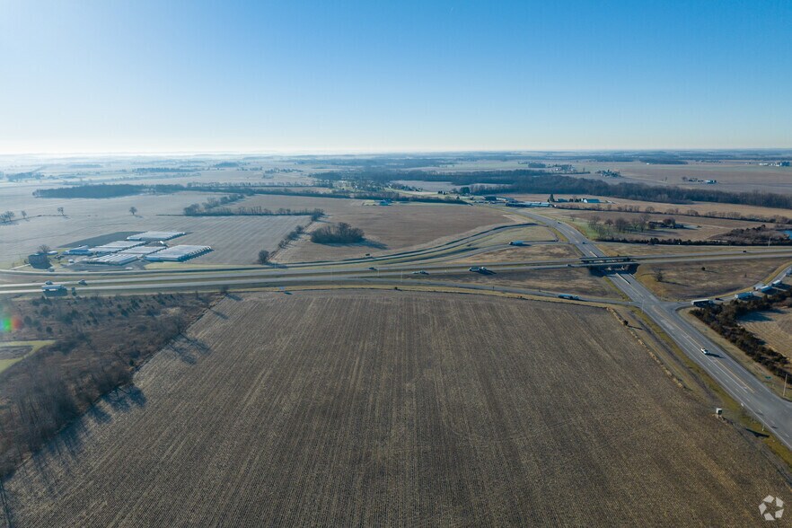 More Photos Of US-35 / SR 753 North East lot of the US-35 / 753 sr, Washington Court House Land For Sale